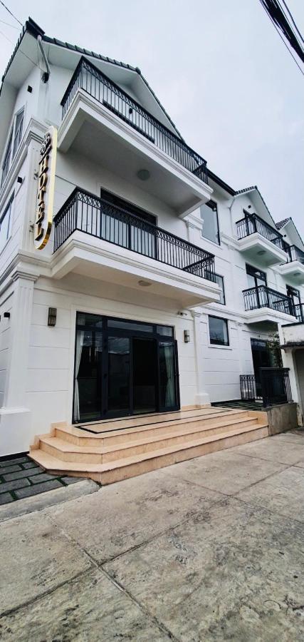 Monaco Hotel Khu Chi Lang Екстер'єр фото